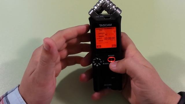 ОБЗОР Tascam DR-22WL ► профессиональный рекордер диктофон смотреть онлайн