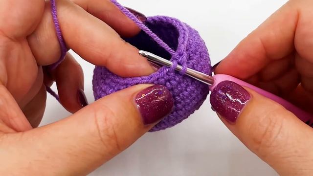 How to crochet an invisible decrease for Amigurumi | Amigurumi tutorial | Right handed смотреть онлайн