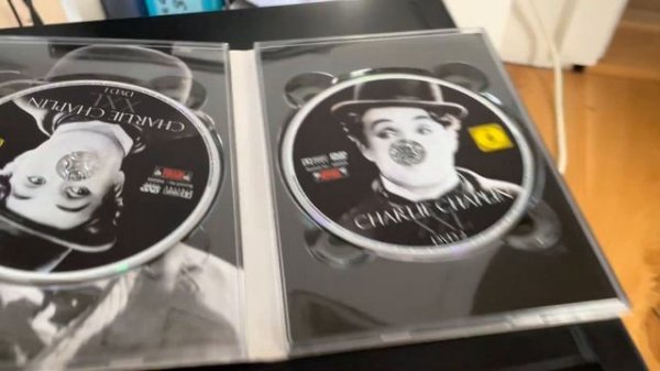 SONY DVP S725D CD DVD player