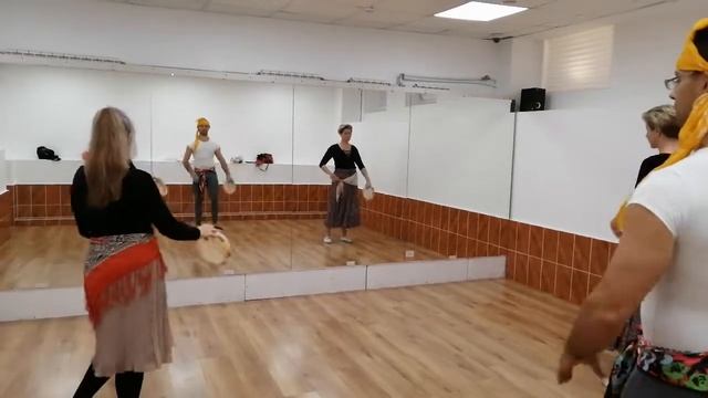 Упражнения с бубном смотреть онлайн