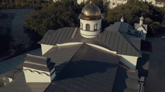 Фальцевая кровля Pural RR23 с водосточной системой Престиж Металл Профиль смотреть онлайн