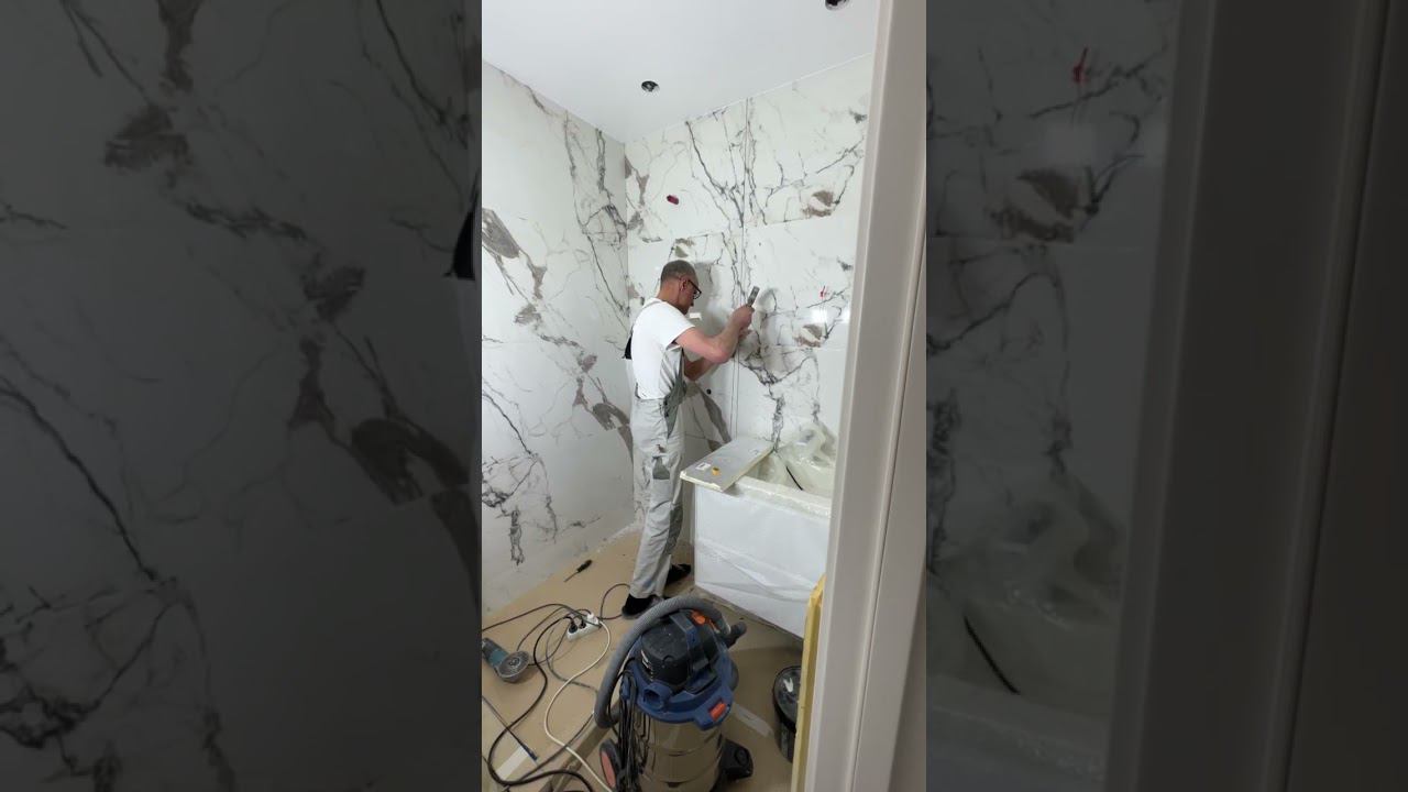 При работе с керамогранитом очень важно аккуратно с ним обращаться, чтобы вдруг нигде не сколоть смотреть онлайн