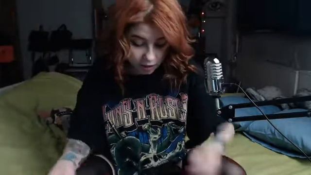 КАК ПОЧИСТИТЬ БЕЛУЮ ПОДОШВУ НА ОБУВИ