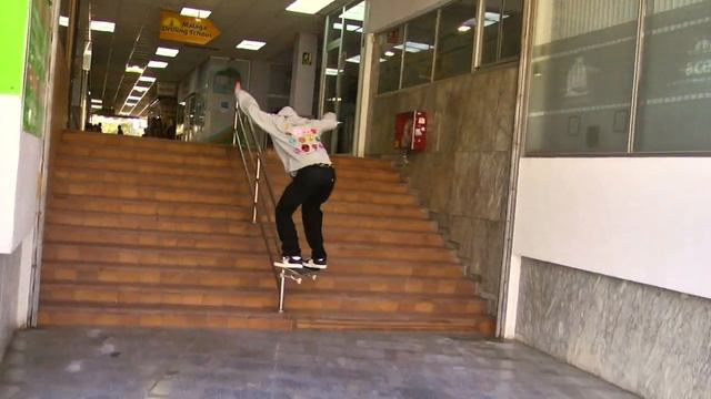 AMBASSADORS SKATEBOARDS - "CON LECHE" VIDEO смотреть онлайн