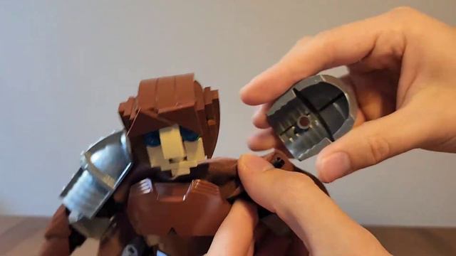LEGO Тайна Сундуков - Самодельная Фигурка Асмунда (обзор) смотреть онлайн