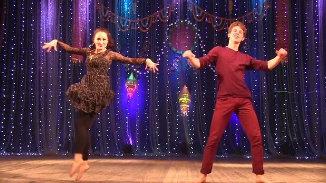 Indian Popular Dance Medley | Indian Dance Group Mayuri | Russia, Karelia, Petrozavodsk смотреть онлайн