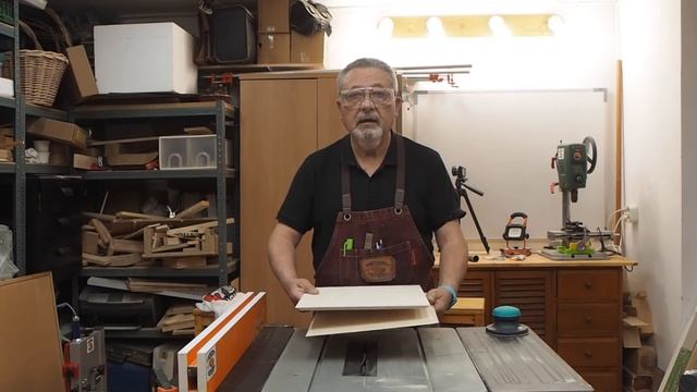 Gambito de Manolito, construcción de un ajedrez смотреть онлайн