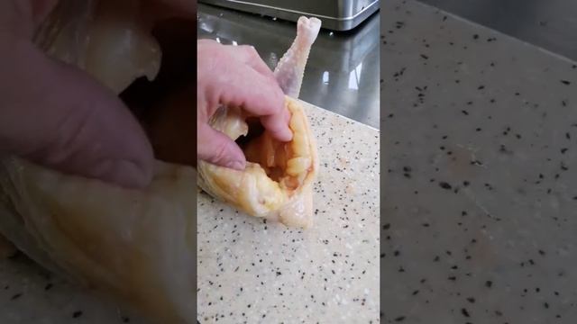 Суперзажиревшая курица... смотреть онлайн