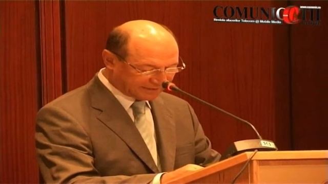 Traian Basescu @ Oracle Innovation смотреть онлайн