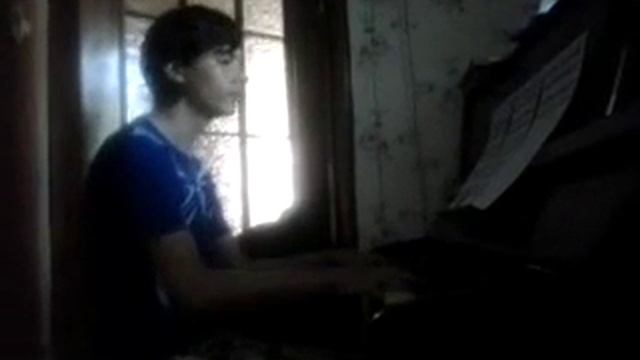 6 эндинг Блич ( на пианино)Исполнитель - Денисов Никита смотреть онлайн