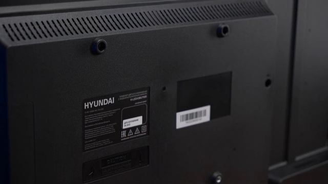 Простенько и с AndroidTV/ЯндексТВ. Обзор телевизора Hyundai H-LED43BU7006