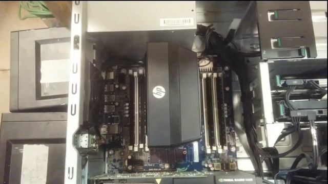 HP Z440 Workstation Inside Look смотреть онлайн