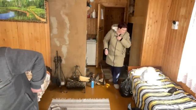 А вот и мы! И наша дача! смотреть онлайн