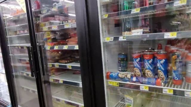 США /ПОЕЗДКА В МАГАЗИН ЗА МОЛОКОМ / смотреть онлайн