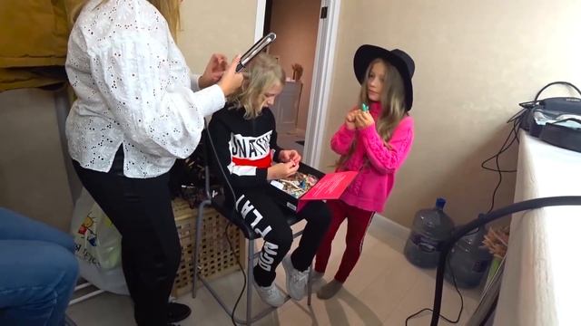 ПОЧЕМУ Милана и ДАНЯ НЕ ЖИВУТ ДОМА!? ГДЕ ДЕТИ?? МИЛАНА ФОТОГРАФИРУЕТСЯ ДЛЯ ЖУРНАЛА! ИНТЕРВЬЮ! смотреть онлайн