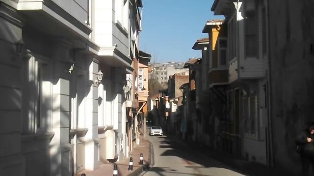 Кривые улочки Стамбула смотреть онлайн