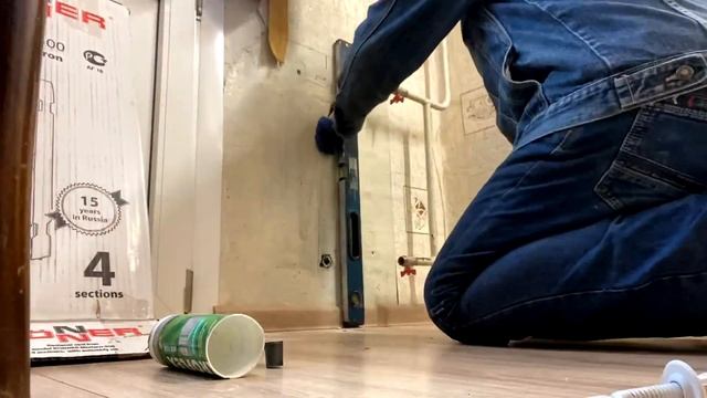 Чудом предотвратил пролив квартир.Виновник радиатор Rifar Base(Рифар Бэйс)полубиметалл.