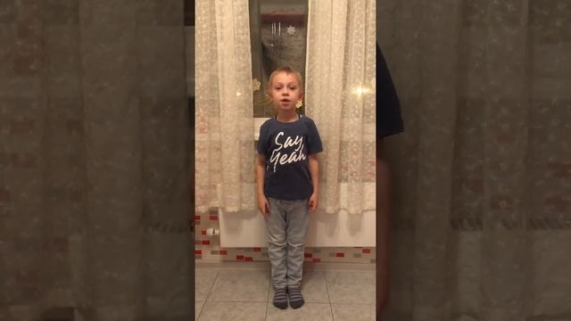 Стих посвящённый мамам! Очень трогательный. Мама-ангел ?? смотреть онлайн