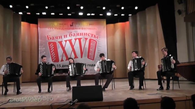 Friedrich LIPS si congratula con Massimo PIGINI смотреть онлайн