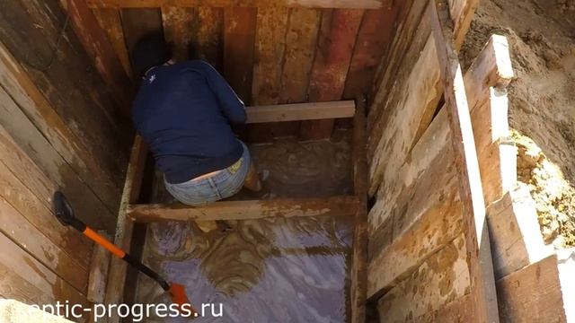 монтаж септика в высоких грунтовых водах, плывун с опалубкой смотреть онлайн
