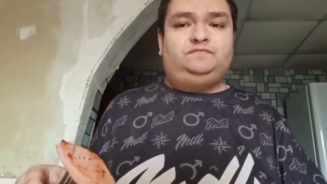 ОБЕД БУРГЕРОМ И ЛАПШОЙ!ГИТЕЛЬМАН ЗВАНЫЙ ОБЕД! смотреть онлайн