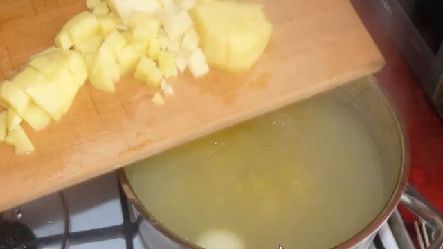 Вкусный суп с кукурузной крупой. Легкий супчик быстрого приготовления. смотреть онлайн