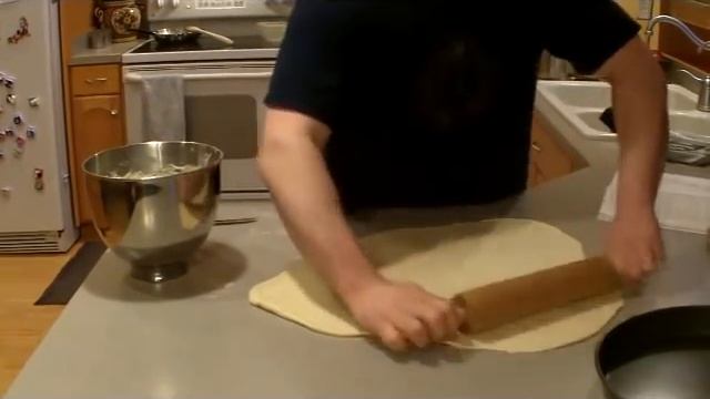 How To Make Chicago Style Pizza at Home смотреть онлайн