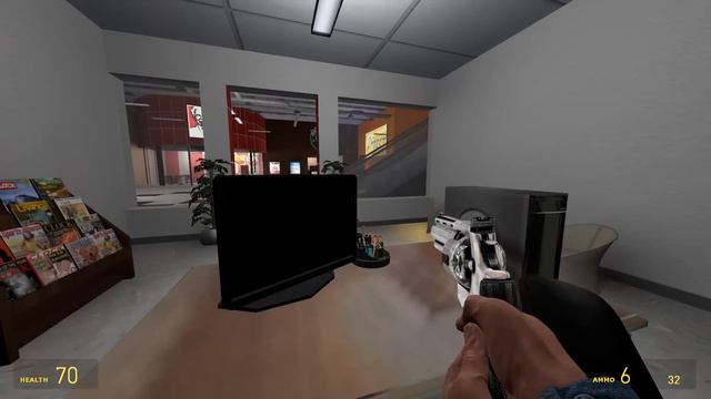 RUNNING FROM OBUNGA NEXTBOT - Garry's mod Sandbox смотреть онлайн