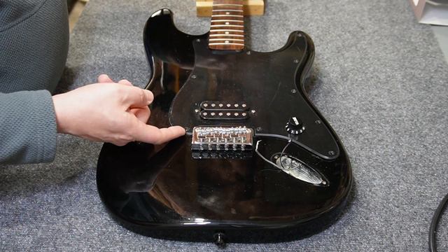 2002 Squier Affinity Bullet Upgrades - Part 1: Hardtail Stratocaster Saddles, Body Shielding, & Mor смотреть онлайн