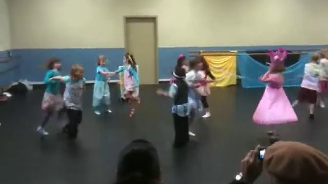 Payton Junior Theatre Class смотреть онлайн