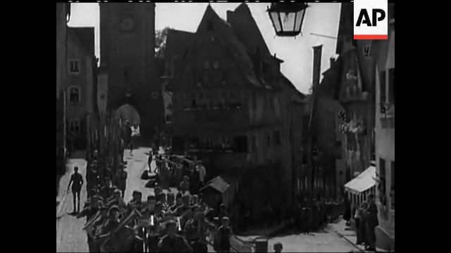 HITLER YOUTH MARCH TO NUREMBERG - SOUND смотреть онлайн