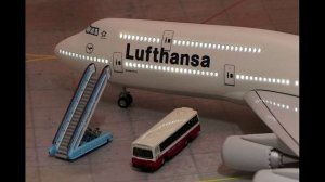 Игрушки пассажирских самолётов от HOBBYPLUS.RU.mp4