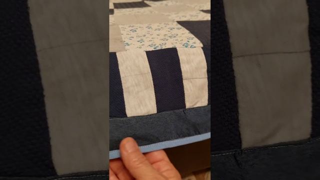 мое покрывало из остатков старой одежды смотреть онлайн