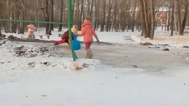 "Безупречный ремонт" трубопровода холодной воды от МУП МУК..........,В декабре отремонтировали..... смотреть онлайн