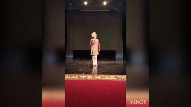 Пароминская Александра-Ходит наша бабушка смотреть онлайн
