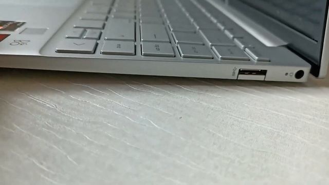 HP Pavilion Aero 13 (AMD Ryzen 5 - 5600u) Unboxing, Installation & Review смотреть онлайн