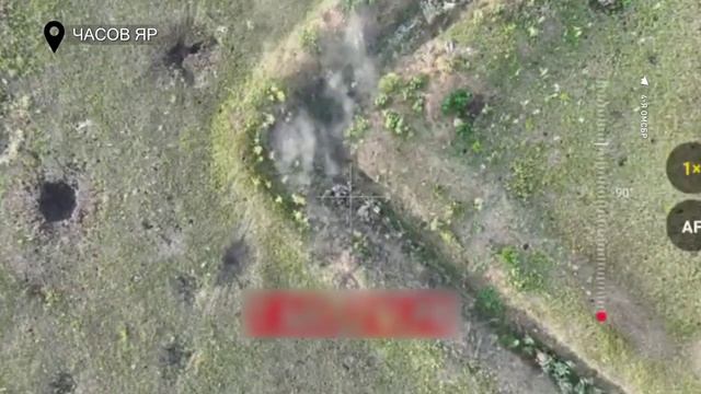 Уничтожение живой силы противника операторами дронов спецназа Ахмат и 4 мотострелковой бригады смотреть онлайн