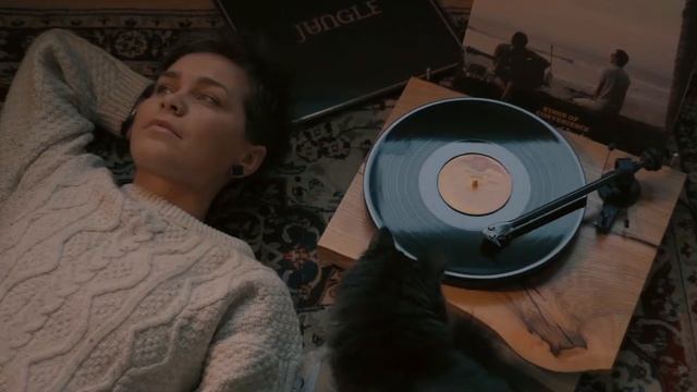 Vinyla.com — Your Personal Dealer! смотреть онлайн