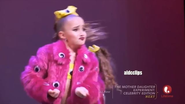 Dance Moms | The Mini's Trio The Monsters смотреть онлайн