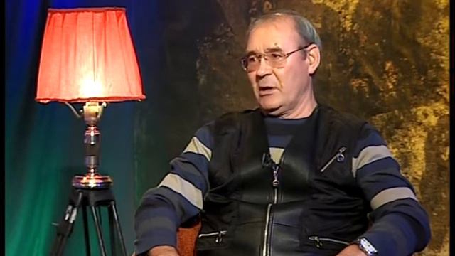 Истории с Бородой. Гость Сергей Пятов смотреть онлайн