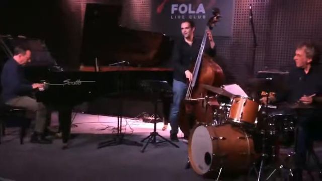 michael weiss trio Live Jazz Fola смотреть онлайн