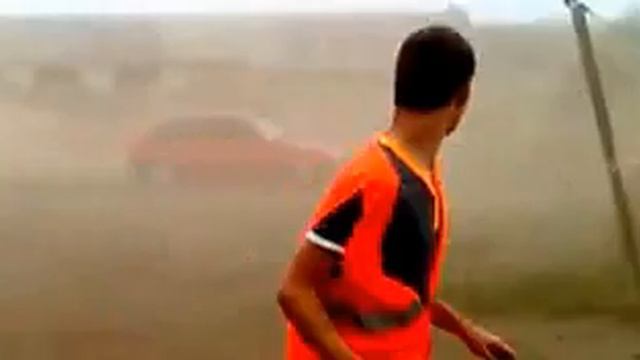 Nissan Sunny і Opel Kadett Автослалом в Отинії смотреть онлайн