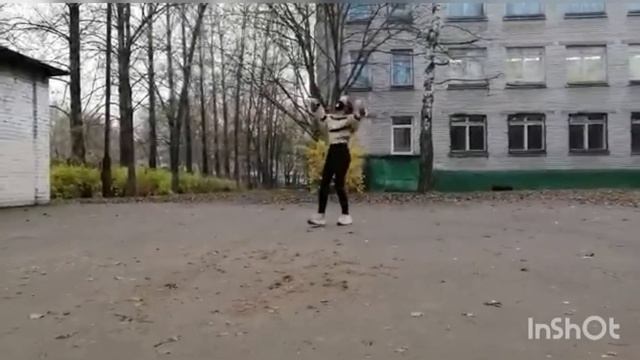 BLACKPINK cover of LOVESICK GIRLS (Танец придуман МНОЙ.Некоторые движения взяты у блэкпинк) смотреть онлайн