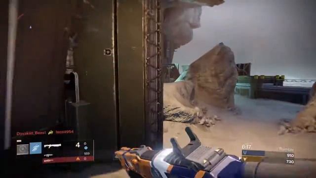 Playing Rumble with the Weirdos смотреть онлайн