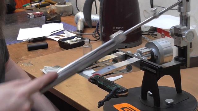 Заточка ножа из RWL34. Венёвские эльборовые бруски. Часть 4. смотреть онлайн