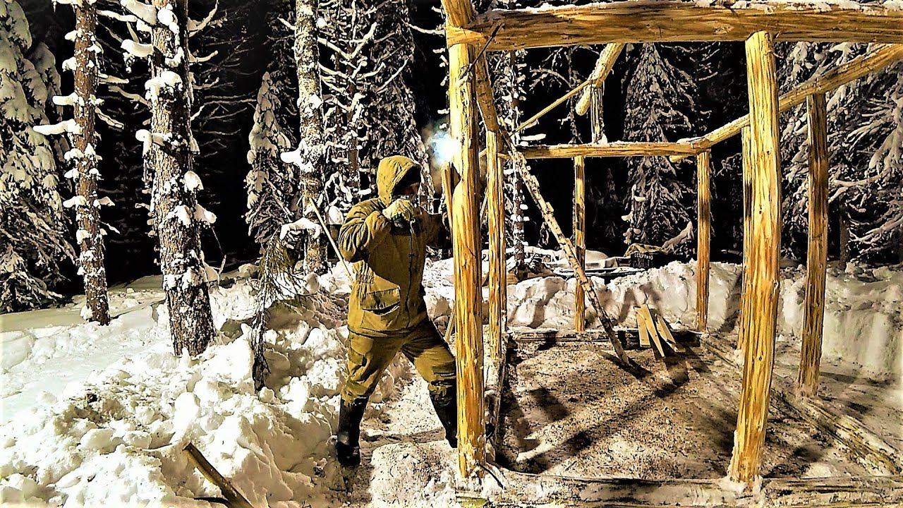 ТАЙГА. ДВА ДНЯ ДО НОВОГО ГОДА! ЖИВЁМ В ПАЛАТКЕ! СТАРАЮСЬ УСПЕТЬ ПОДГОТОВИТЬ КАРКАС К СТРОИТЕЛЬСТВУ. смотреть онлайн