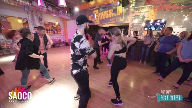 Samuel Funflow and Olga Saprunova Salsa Dancing at Rostov For Fun Fest (Russia), Monday 04.11.2019 смотреть онлайн