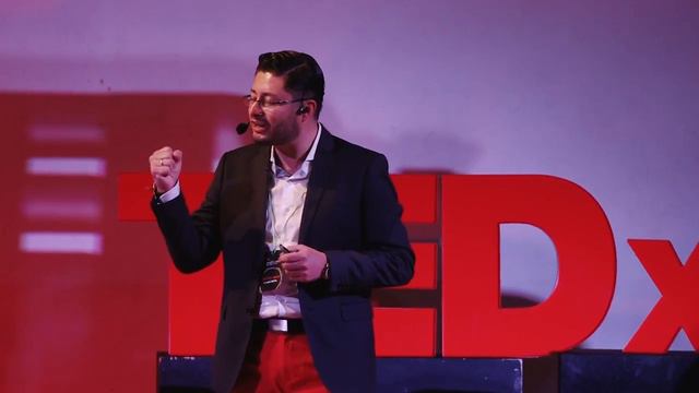 Digital Citizens that leave a path | Juan Pablo Espinosa | TEDxJoven@Cuenca смотреть онлайн