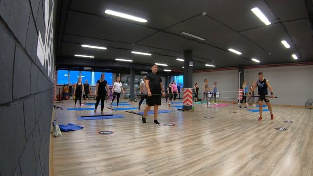 Групповая силовая тренировка "СУПЕРПОПА" 21 04 2022 смотреть онлайн