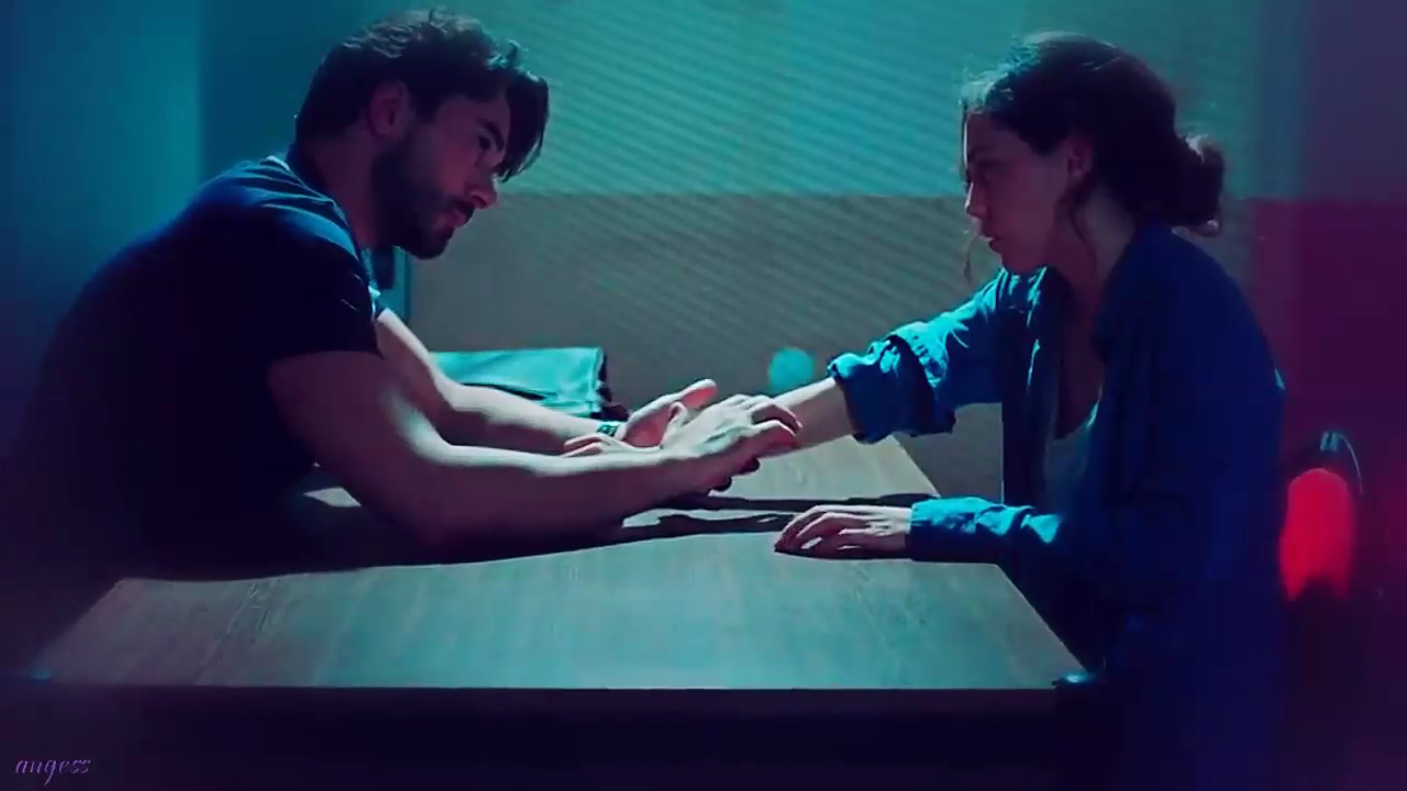 it's a small crime [eylul + ali] смотреть онлайн